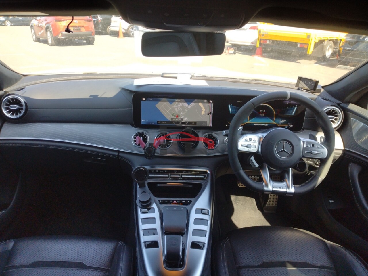 Car 882