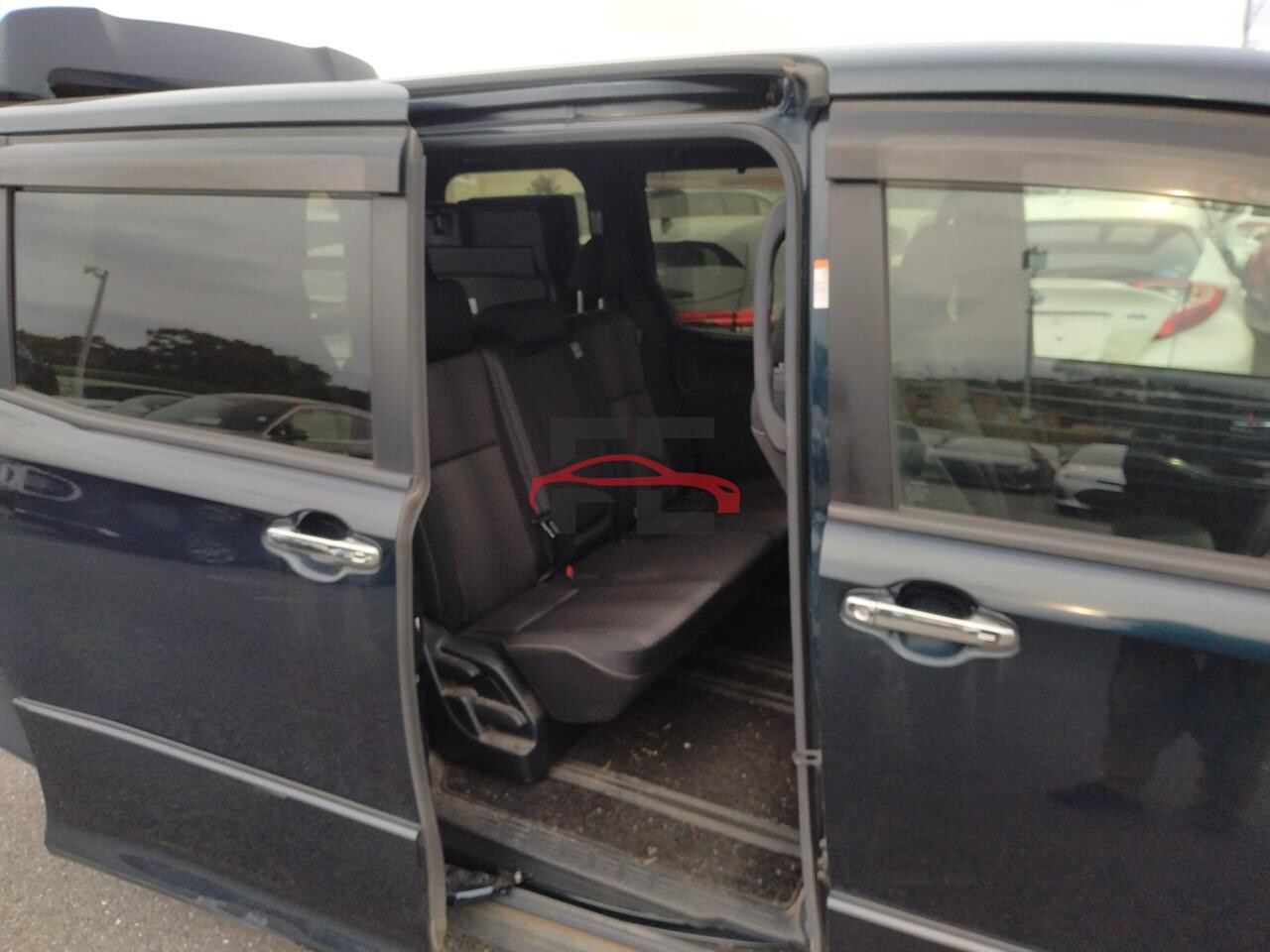Car 927