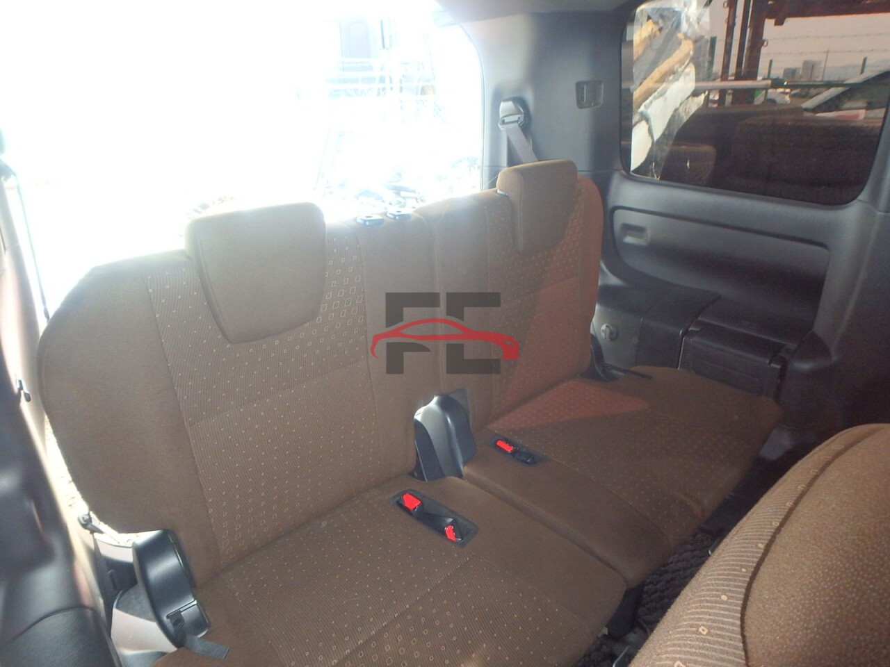 Car 990