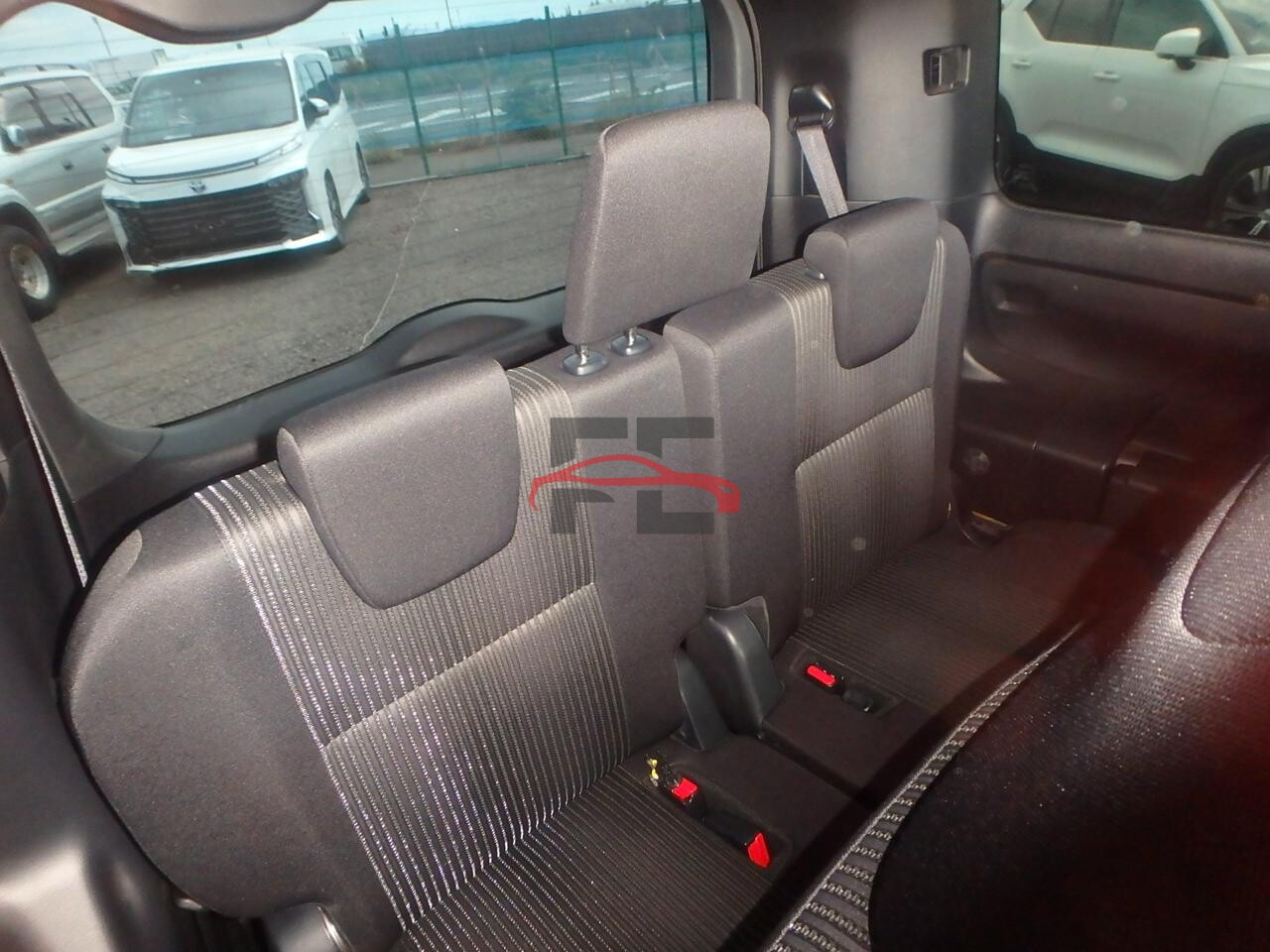 Car 1542