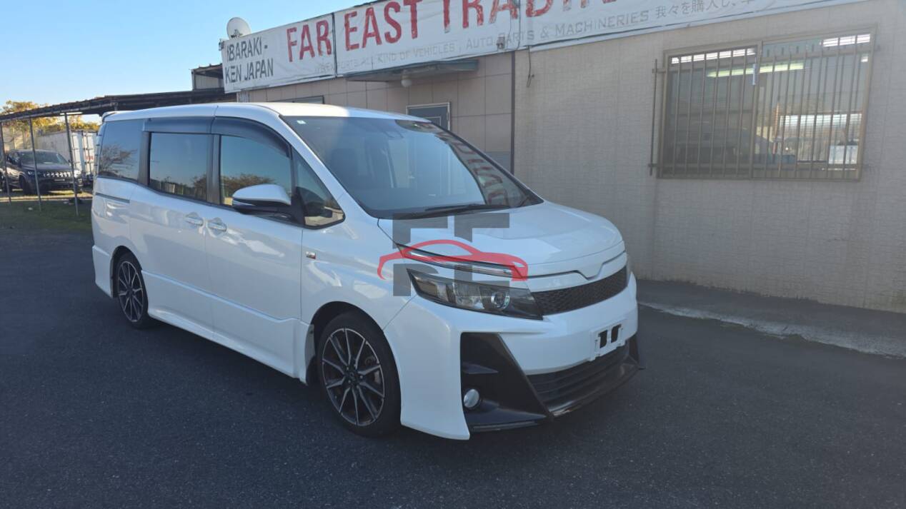 2017 Toyota Voxy GS PACKAGE