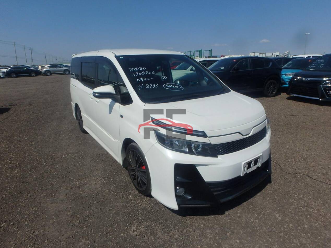 Toyota Voxy GS Sports
