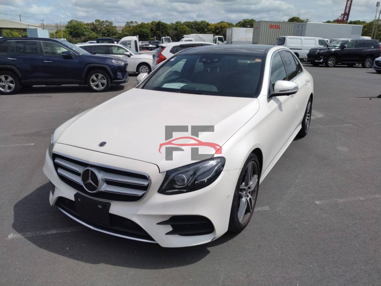 Mercedes Benz E Class E200 AVANTGARDE SPORTS