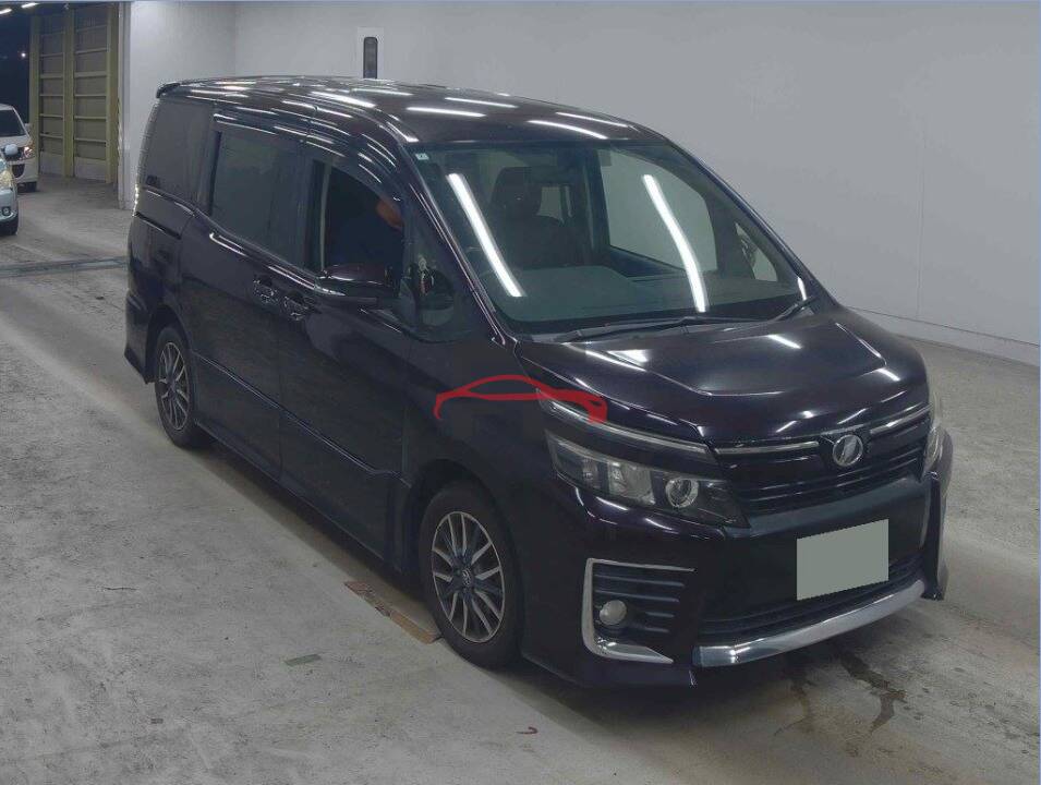 Toyota Voxy ZS